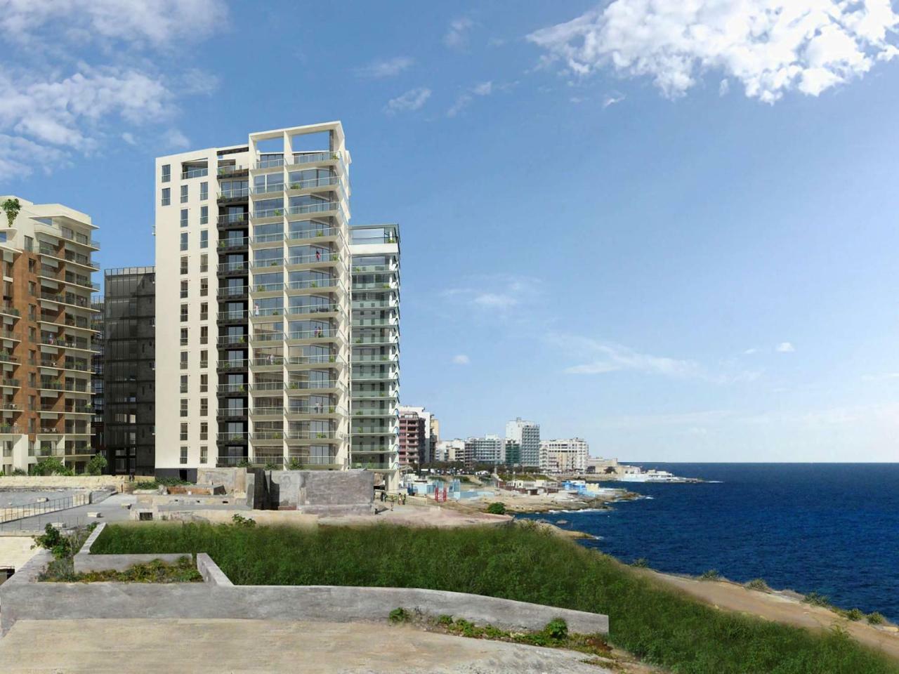 Seafront Apartment In Sliema With Pool, Upmarket Complex Экстерьер фото